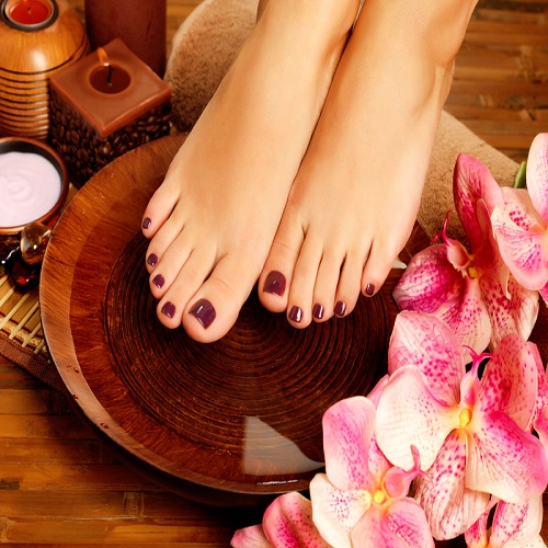 PEDICURE SERVICES